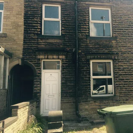 Rent this 1 bed townhouse on Tanfield Road in Huddersfield, HD1 5HG