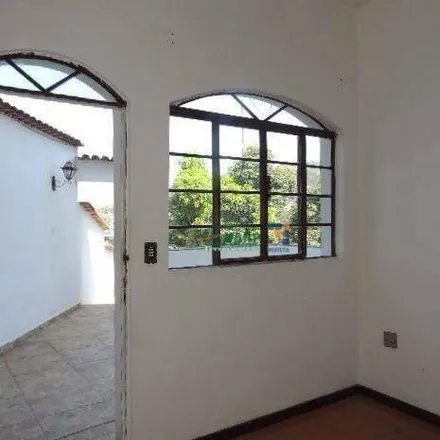 Rent this 2 bed house on Rua São Geraldo in Sabará - MG, 34525-410