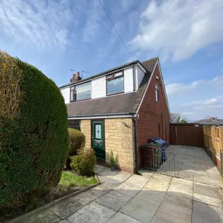 Buy this 3 bed duplex on Beechwood Avenue in Burnley, BB11 2PL