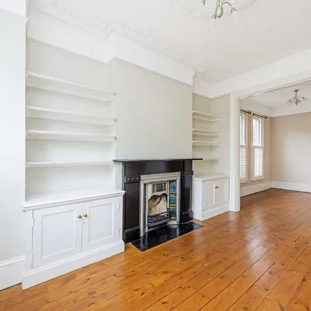 Image 5 - Cresford Road, London, SW6 2AH, United Kingdom - House for rent