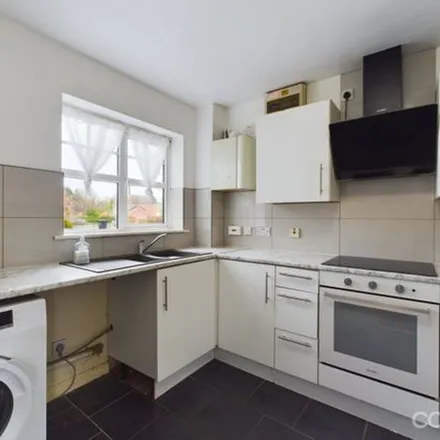 Rent this 3 bed apartment on Pershore Drive in Branston, DE14 3TY