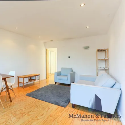 Rent this 1 bed apartment on Newington Causeway in London, SE1 6DR