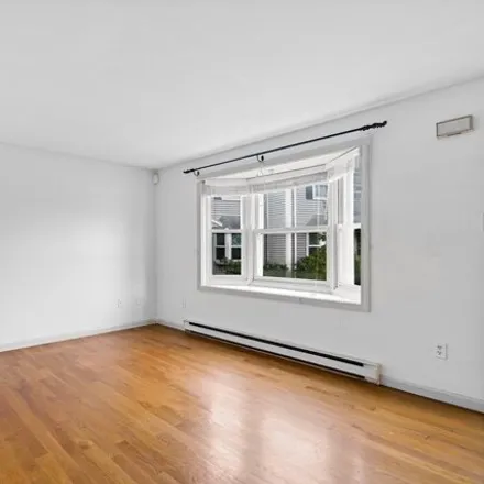 Image 3 - 636-642 Canterbury Street, Boston, MA 02131, USA - Condo for sale