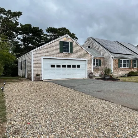 Buy this 4 bed house on 14 Little Lane in Harwich, MA 02661