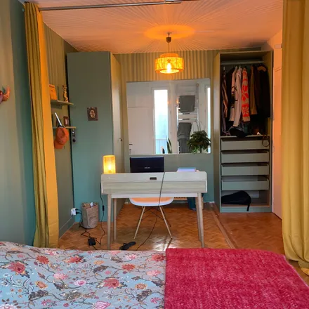 Image 5 - 18 Rue Rousselet, 75007 Paris, France - Apartment for rent