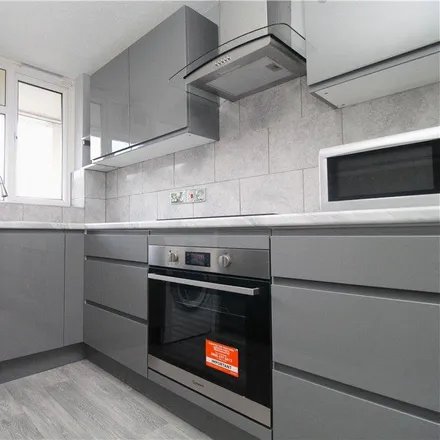 Rent this 2 bed apartment on unnamed road in London, CR0 7TP
