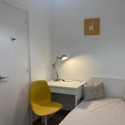 Image 5 - Carrer de Martorell, 08904 l'Hospitalet de Llobregat, Spain - Room for rent
