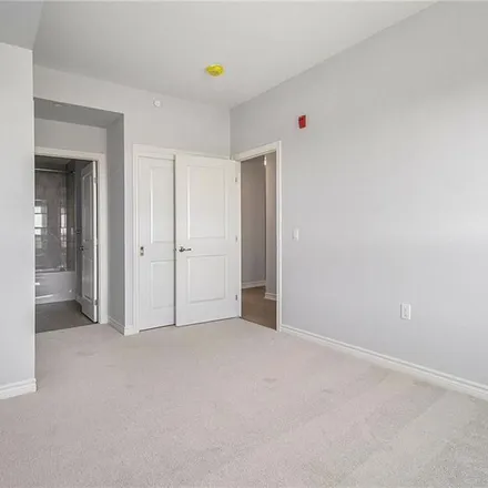 Image 6 - 243 Hemlock Road, Ottawa, ON K1L 5S2, Canada - Apartment for rent