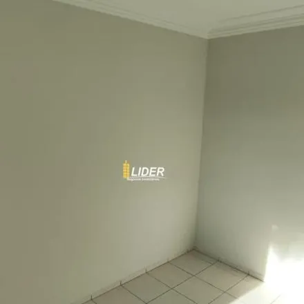 Buy this 3 bed apartment on Rua Duque de Caxias in Lídice, Uberlândia - MG
