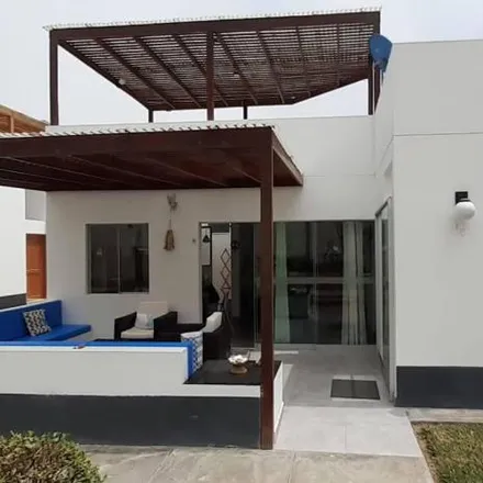 Rent this 4 bed house on unnamed road in Cerro Azul, Peru