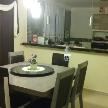 Buy this 3 bed house on Rua Cinco B in Pimentas, Guarulhos - SP