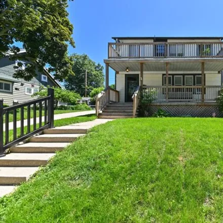 Buy this studio house on 1346 in 1346A North 59th Street, Milwaukee