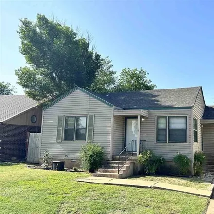 Buy this 3 bed house on 1828 Northwest Arlington Avenue in Lawton, OK 73507