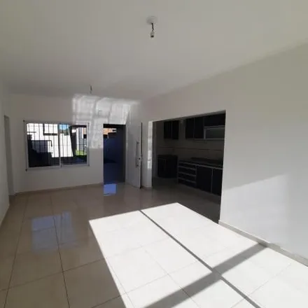 Rent this 2 bed house on Calle 60 2934 in Departamento San Justo, San Justo