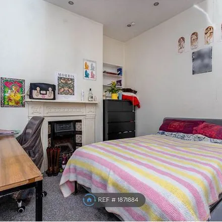 Image 3 - Thurlby Street, Victoria Park, Manchester, M13 0DR, United Kingdom - Townhouse for rent