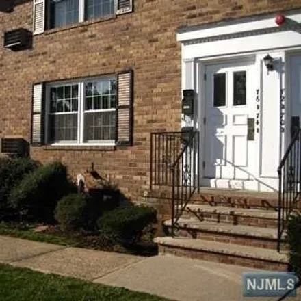 Buy this 2 bed condo on 71 Maple Street in Teaneck Township, NJ 07666