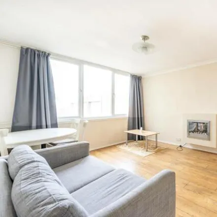 Image 2 - 4 Deanery Road, London, E15 4LP, United Kingdom - Apartment for rent