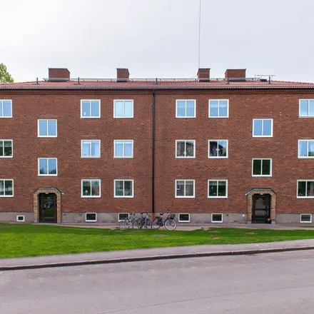 Rent this 1 bed apartment on Floragatan in 696 30 Askersund, Sweden