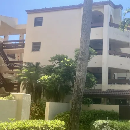 Buy this 3 bed condo on 8820 Southwest 123rd Court in Miami-Dade County, FL 33186
