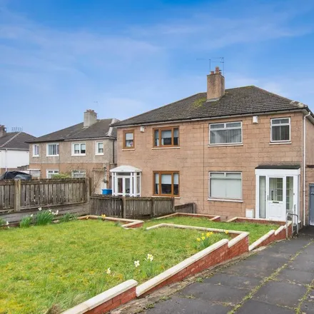 Rent this 3 bed duplex on Southbrae Drive in Scotstounhill, Glasgow