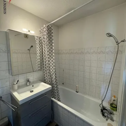 Image 4 - Cours Tourny, 24000 Périgueux, France - Apartment for rent