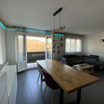 Rent this 4 bed apartment on 106 Avenue Aristide Briand in 27930 Gravigny, France