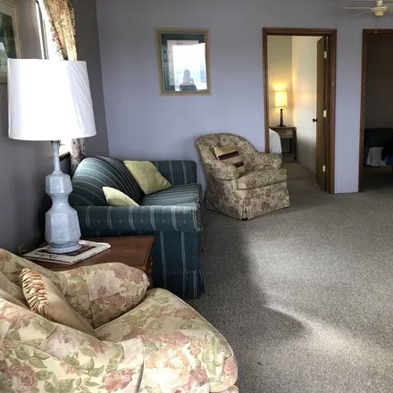 Rent this 2 bed condo on Mountain Home in AR, 72653