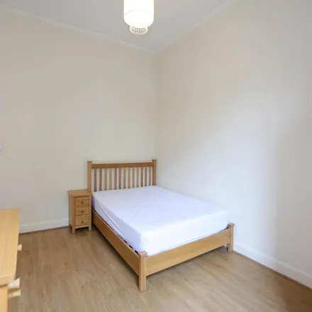 Image 6 - 2 Broughton Road, City of Edinburgh, EH7 4EB, United Kingdom - Apartment for rent