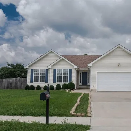 Rent this 3 bed house on 3620 South Jot Drive in Clarksville, TN 37040