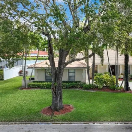 Image 2 - 9290 Northwest 2nd Street, Coral Springs, FL 33071, USA - House for sale