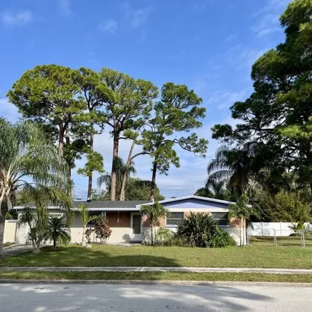 Rent this 3 bed house on 1008 Regalia Drive in Rockledge, FL 32955