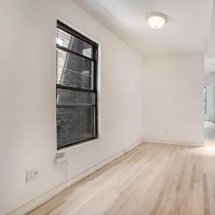 Image 3 - 7 Carmine Street, New York, NY 10014, USA - Apartment for rent