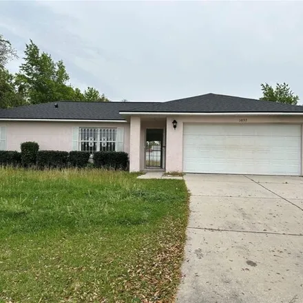 Rent this 3 bed house on 3859 139th Street Road in Marion County, FL 34473