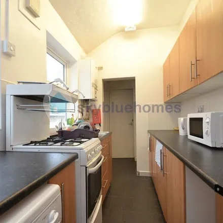Image 4 - Connaught Street, Leicester, LE2 1FJ, United Kingdom - Apartment for rent