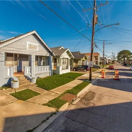 Image 3 - 1715 South Salcedo Street, New Orleans, LA 70125, USA - House for sale