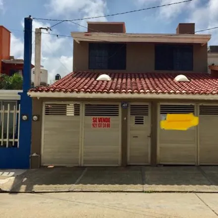 Buy this 4 bed house on Calle Miguel Ángel de Quevedo in María de la Piedad, 96410 Coatzacoalcos