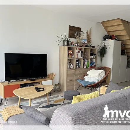 Rent this 4 bed apartment on Cabinet Voisine in 24 Place Saint-Pierre, 44150 Ancenis
