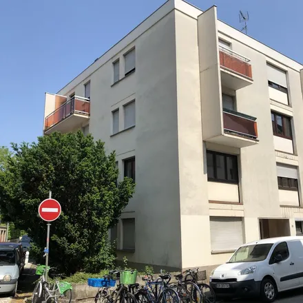 Rent this 1 bed apartment on Centre Administratif Ville et Eurométropole de Strasbourg in 1 Parc de l'Étoile, 67076 Strasbourg