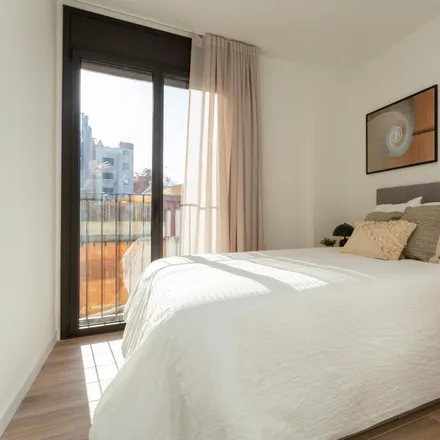 Rent this 2 bed apartment on Carrer Lope de Vega in 95, 08005 Barcelona