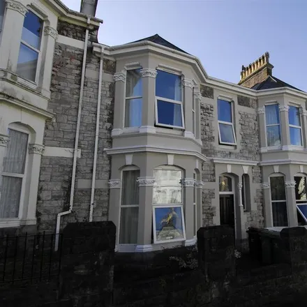 Rent this 8 bed house on 8 St Lawrence Road in Plymouth, PL4 6HR