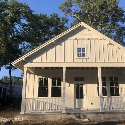 Buy this 2 bed house on Patina Drive in Academy Estates, Beaufort County