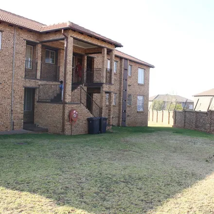 Image 2 - Fred Verseput Avenue, Vorna Valley, Midrand, 1680, South Africa - Apartment for rent