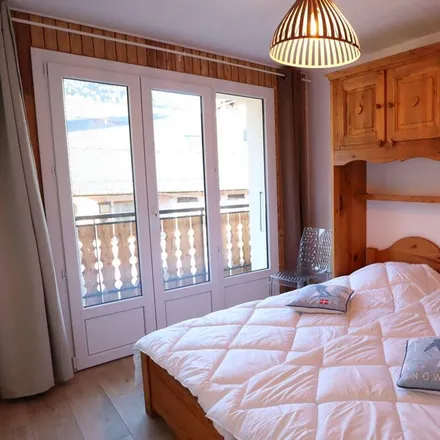 Rent this 2 bed apartment on Les Gets (Office de Tourisme) in Route du Front de Neige, 74260 Les Gets