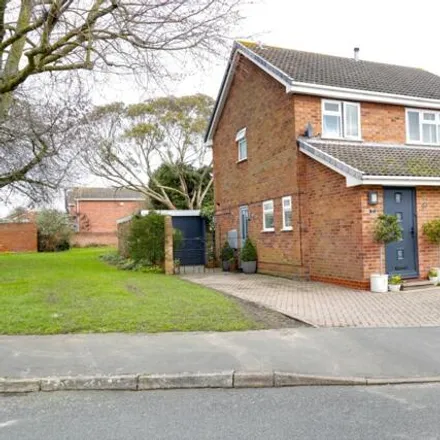 Buy this 4 bed house on 100 Park Road in Barton-under-Needwood, DE13 8DB