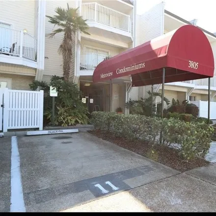 Rent this 1 bed condo on 3805 Houma Boulevard in Metairie, LA 70006