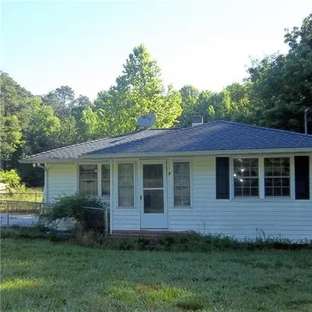 Buy this 2 bed house on Old Virginia Street in Urbanna, VA 23175