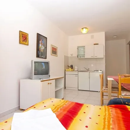 Image 9 - 52107 Grad Pula, Croatia - Apartment for rent
