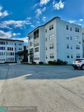Rent this 1 bed condo on 3228 Somerset Drive in Lauderdale Lakes, FL 33311