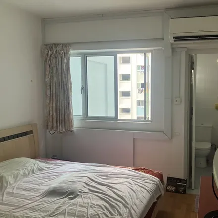 Rent this 1 bed room on 211 Bukit Batok Street 21 in Bukit Batok Green, Singapore 650211