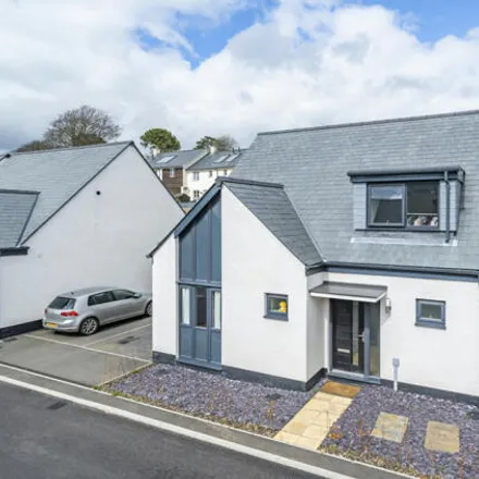Buy this 3 bed house on Station Road in Moretonhampstead, TQ13 8NQ